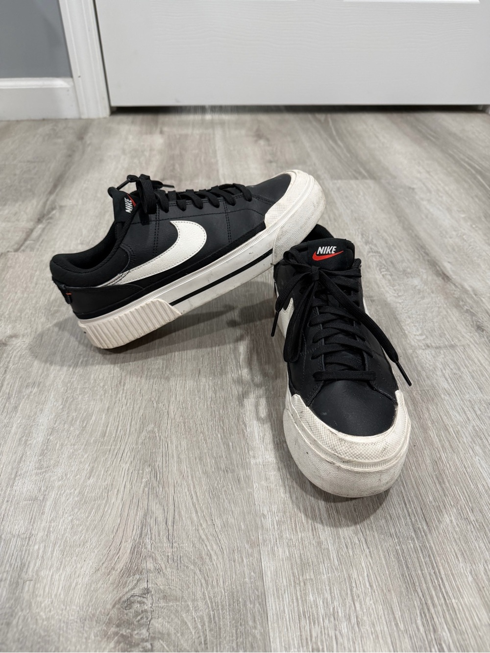 Women's Nike Court Legacy Lift